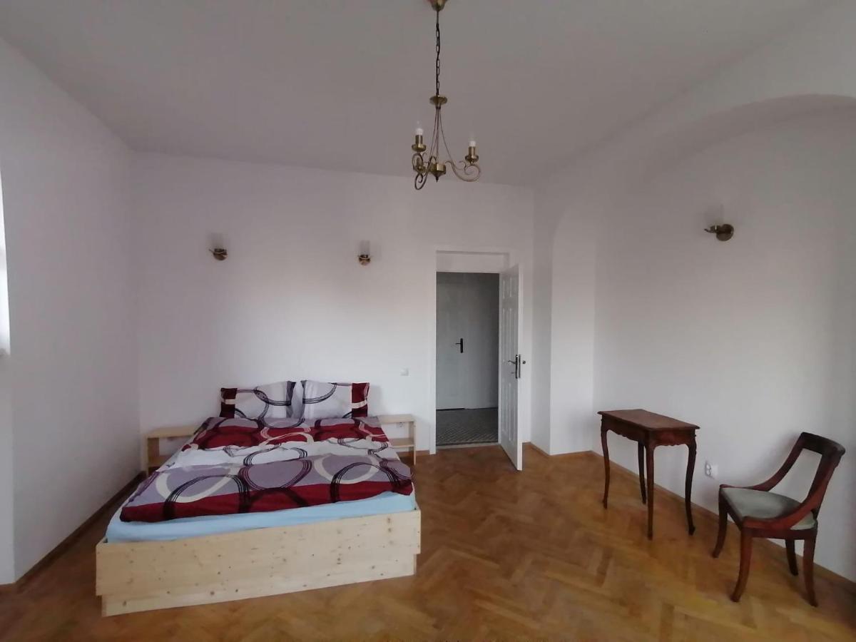 Central Appartment - Heart Of Bucharest - Sector 1 - New Renovated - Open Space Eksteriør billede